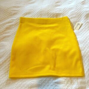 Yellow mini skirt